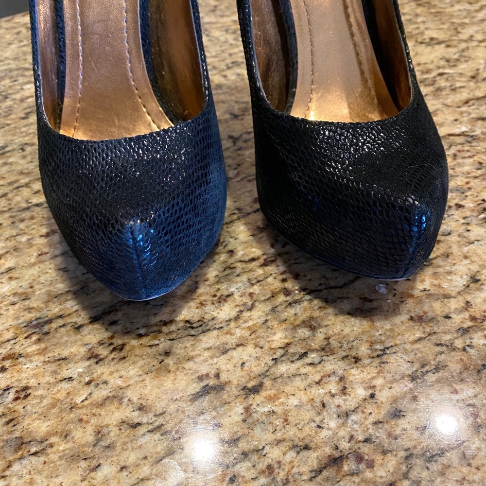 Bcbgeneration Platform Heels - image 4